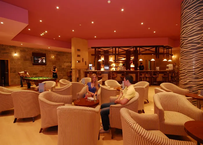 Amwaj Oyoun & CasinoSpa Hotel